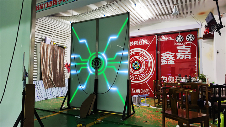 手掌感应发光科技门