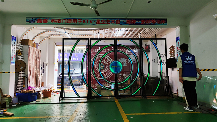 科技透明自动门